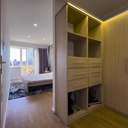 Blaha Haven Center Modern * Budapest