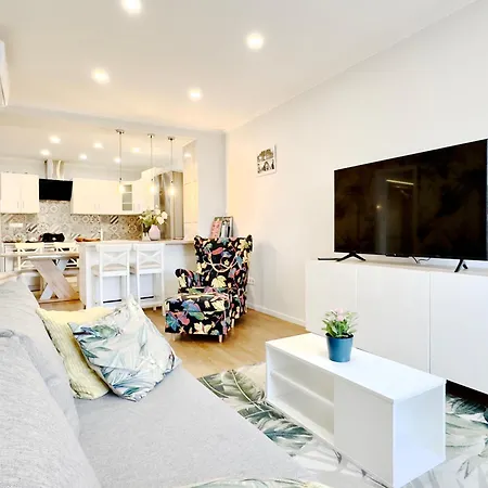 Апартаменты Blaha Haven Center Modern *